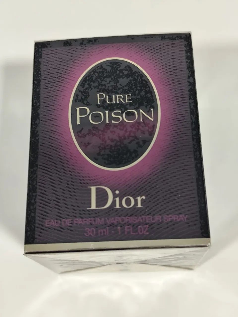 Pure Poison (Eau de Parfum)  Dior tem 30 ml. - Foto 3