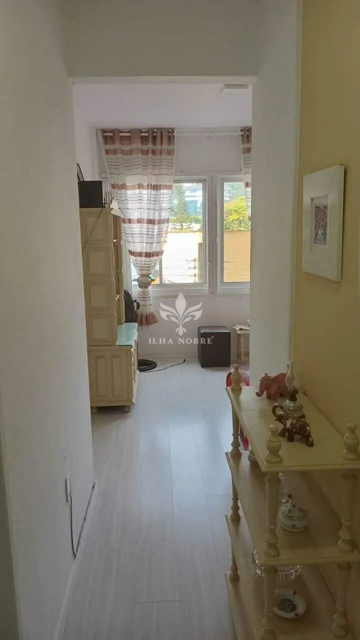 Apartamento Mobiliado 2 Quartos à venda no Centro Florianópolis. Com 55 m² - Foto 4