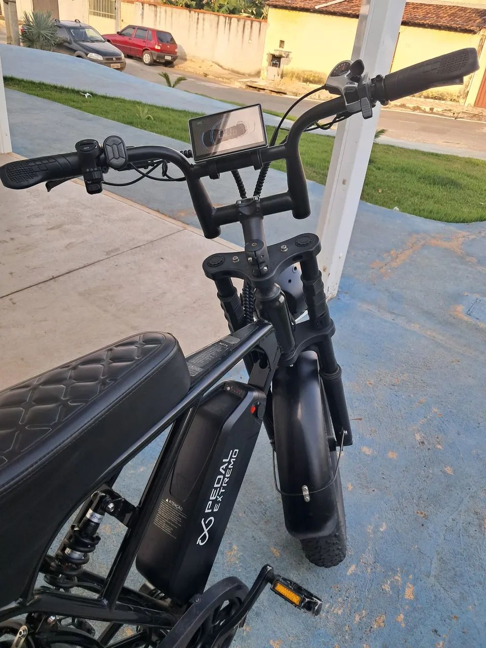 Vendo  bike eletrica H9 semi nova - Foto 3