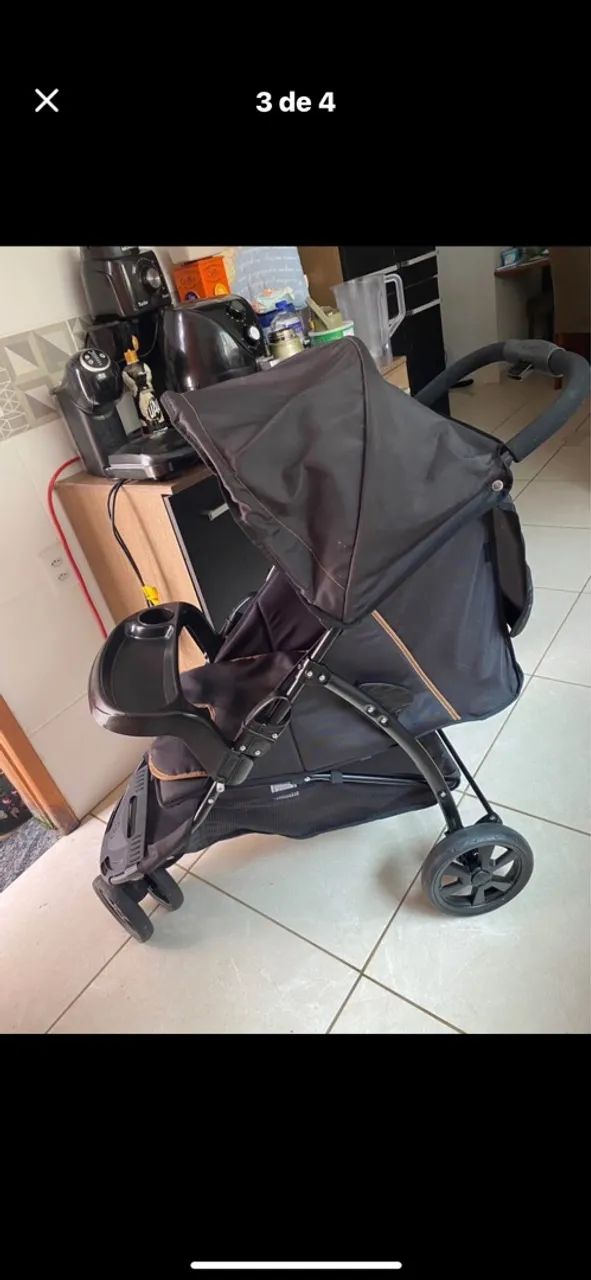 Carrinho de bebê com bebê conforto  - Foto 2