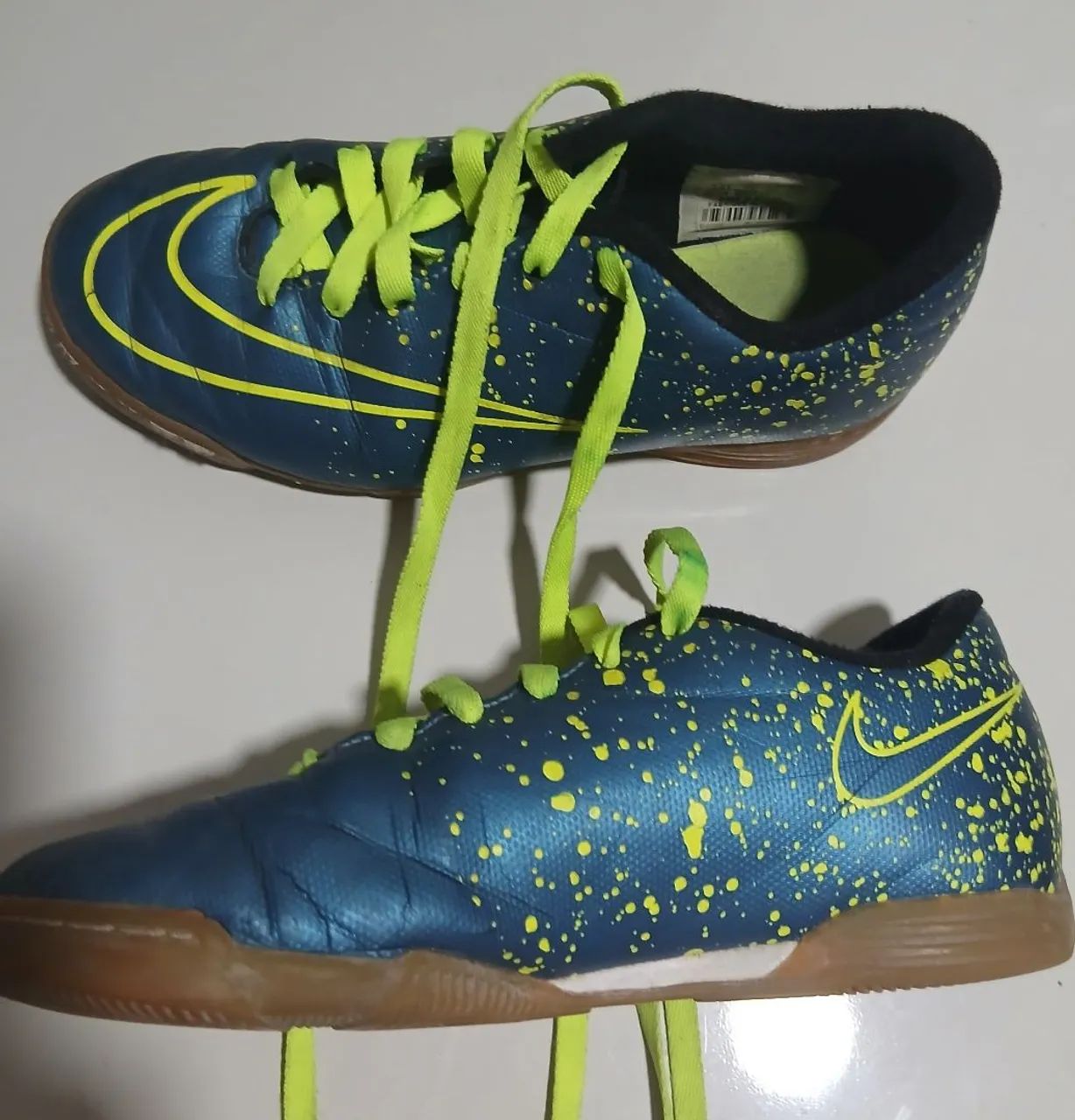 Chuteira futsal nike tamanho 32. - Calçados Esportivos - Cachambi