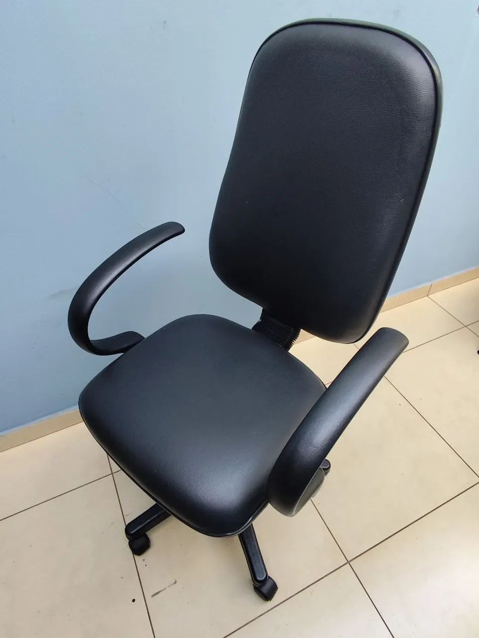 Cadeira executiva  - Foto 2