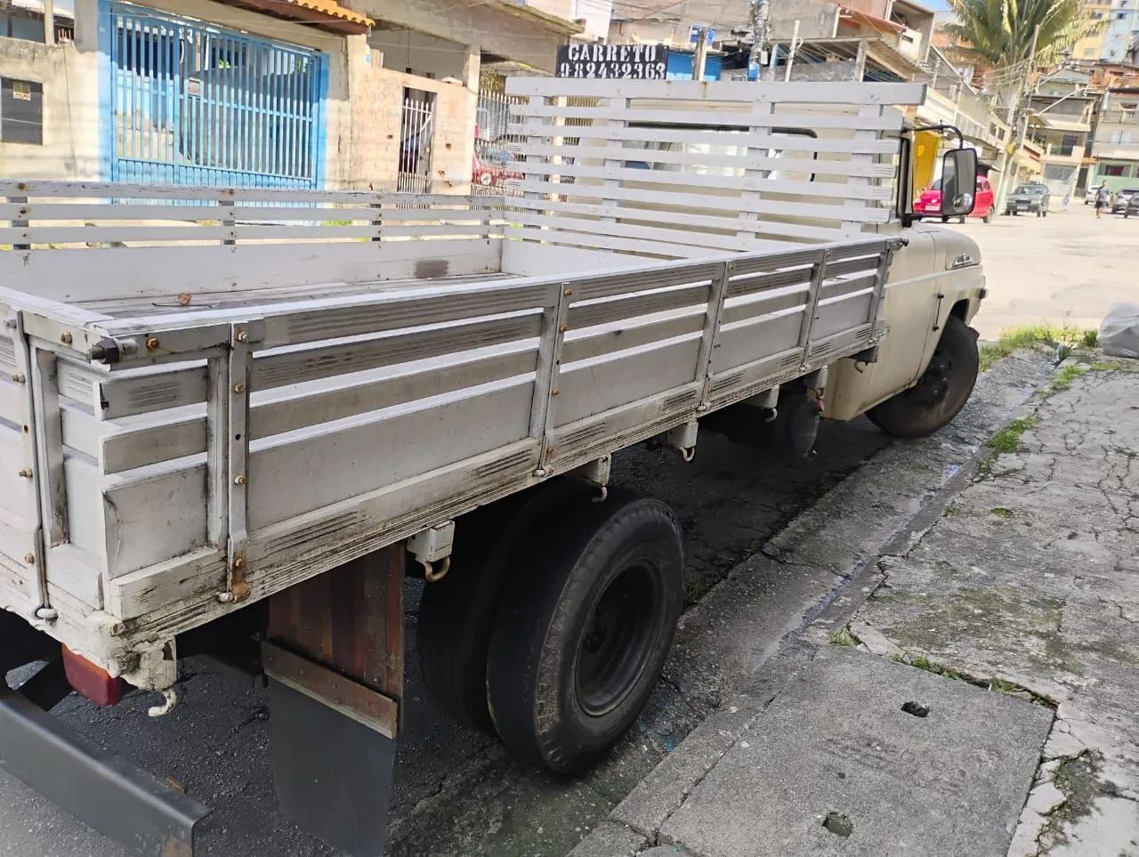Ford F350 - Foto 2