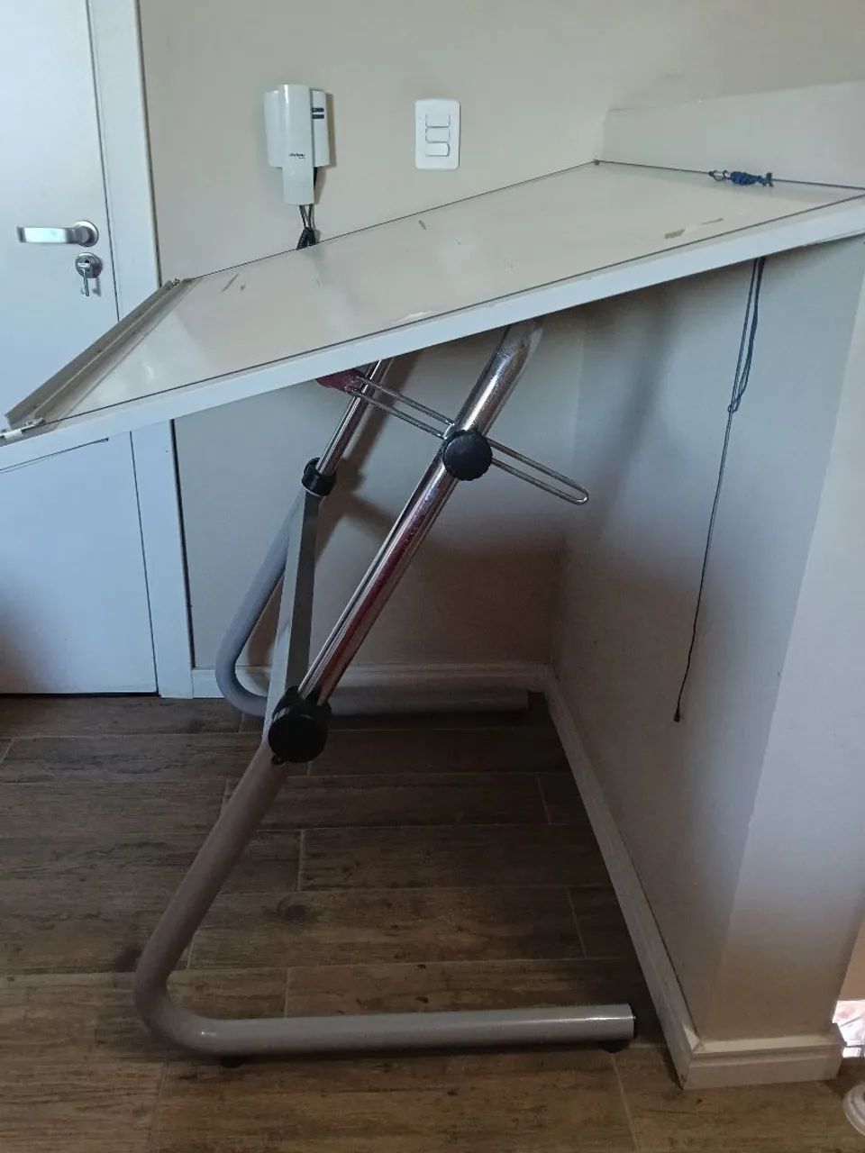 Cavalete Prancheta Trident com Régua Paralela - Foto 2