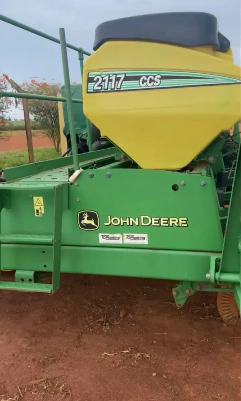 Plantadeira john deere ccs2117 2015 17 linhas  - Foto 4