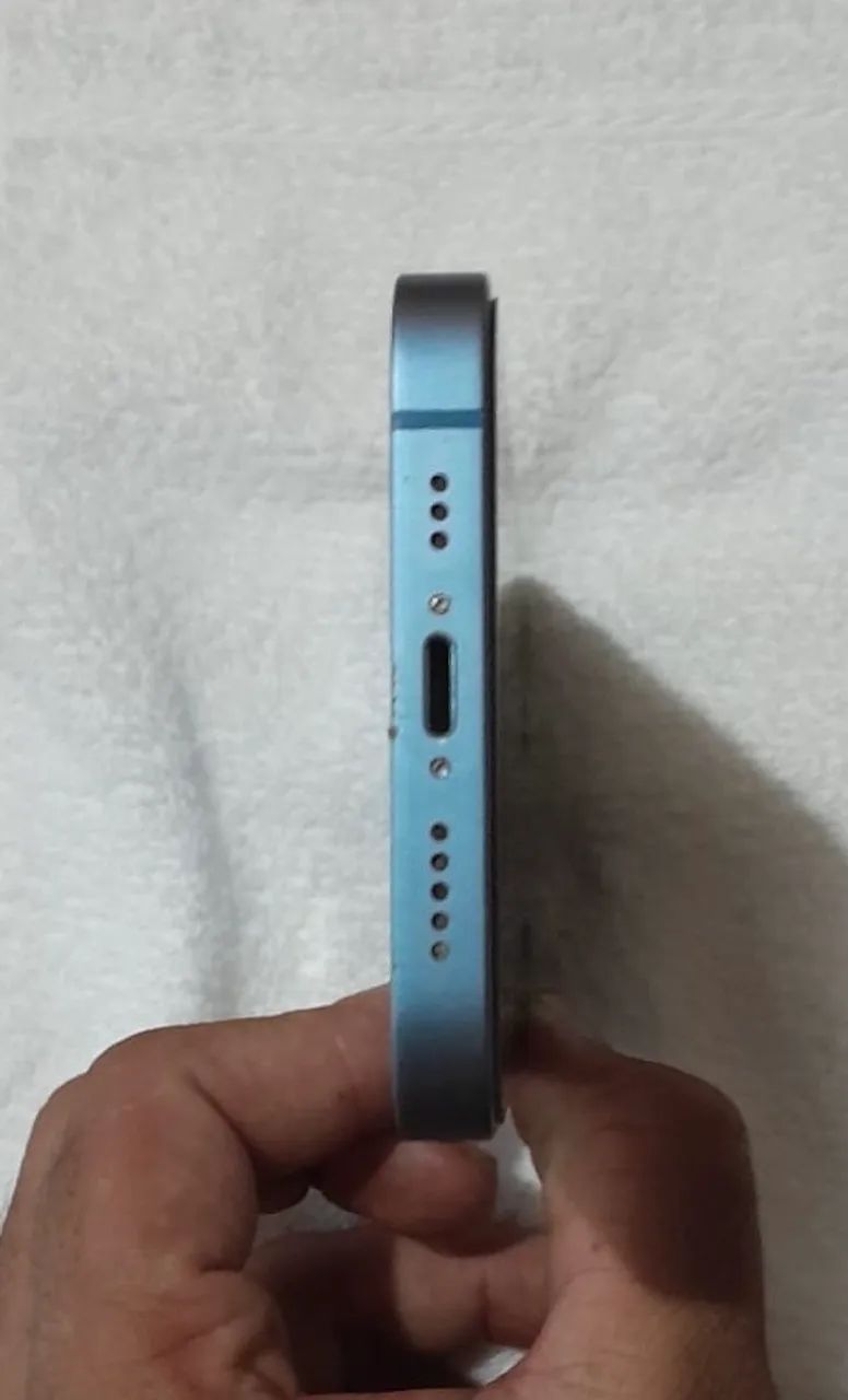 iPhone 14 azul - Foto 6