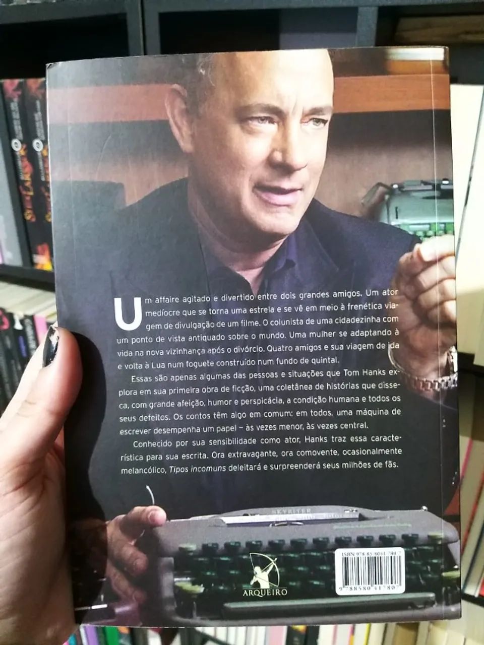 Livro Tipos incomuns - Tom Hanks - Foto 3