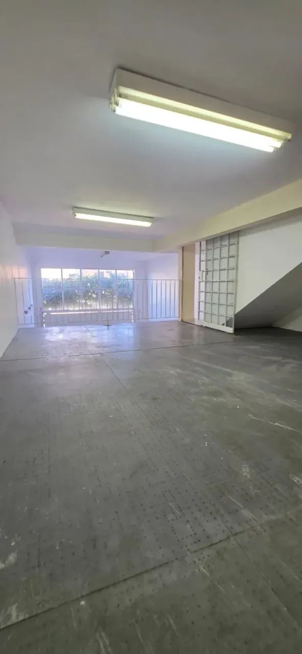 Casa para venda tem 200 metros quadrados com 3 quartos - Foto 4