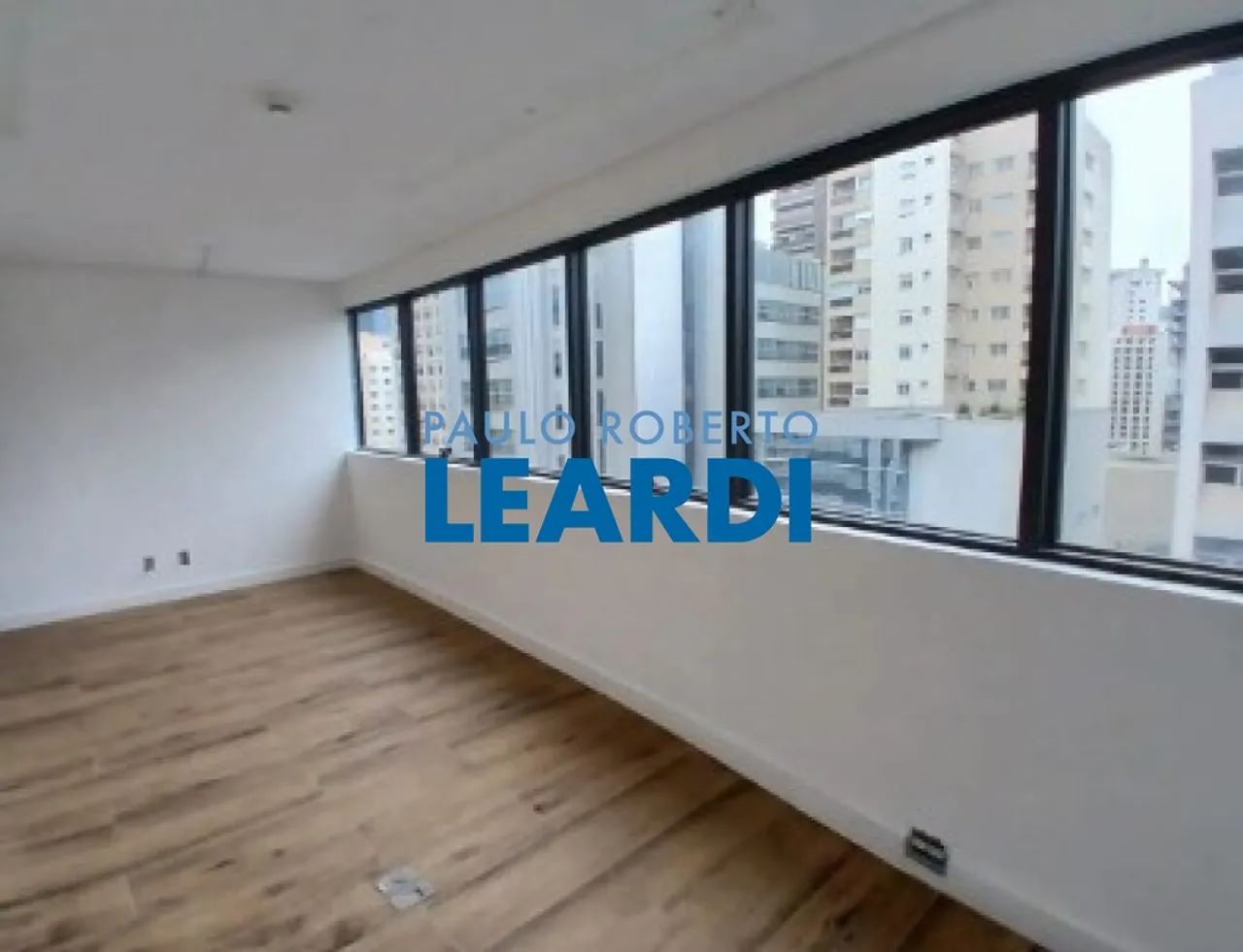 CONJ. COMERCIAL - JARDIM EUROPA - SP