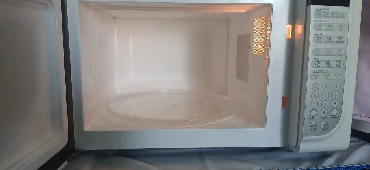 Microondas Eletrolux 31litros  - Foto 5