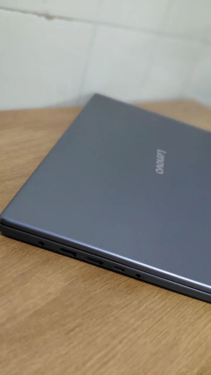 Notebook lenovo Slim 3  - Foto 4