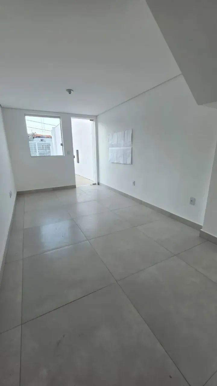 Casa geminada 02 quartos e 02 vagas - Jardim Leblon - Foto 5