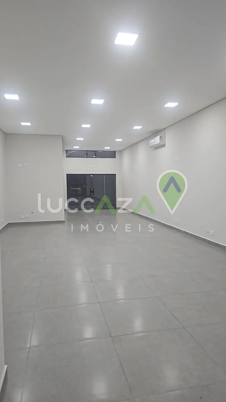 Excelente Ponto Comercial para Locação em Jacareí-SP, Loteamento Villa Branca, 2 Banheiros - Foto 2