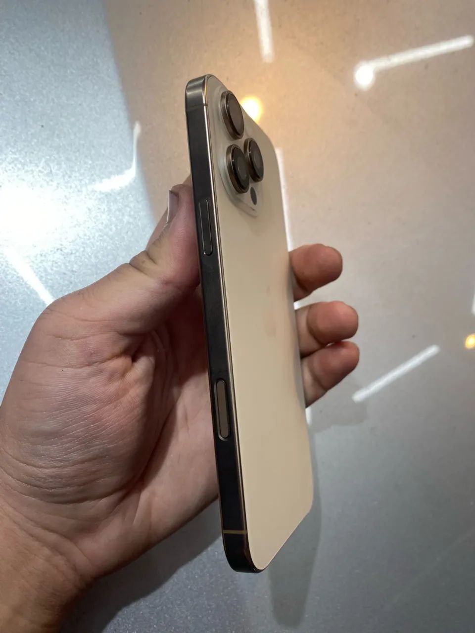 OPORTUNIDADE iPhone 16 pro max 256gb - Foto 2