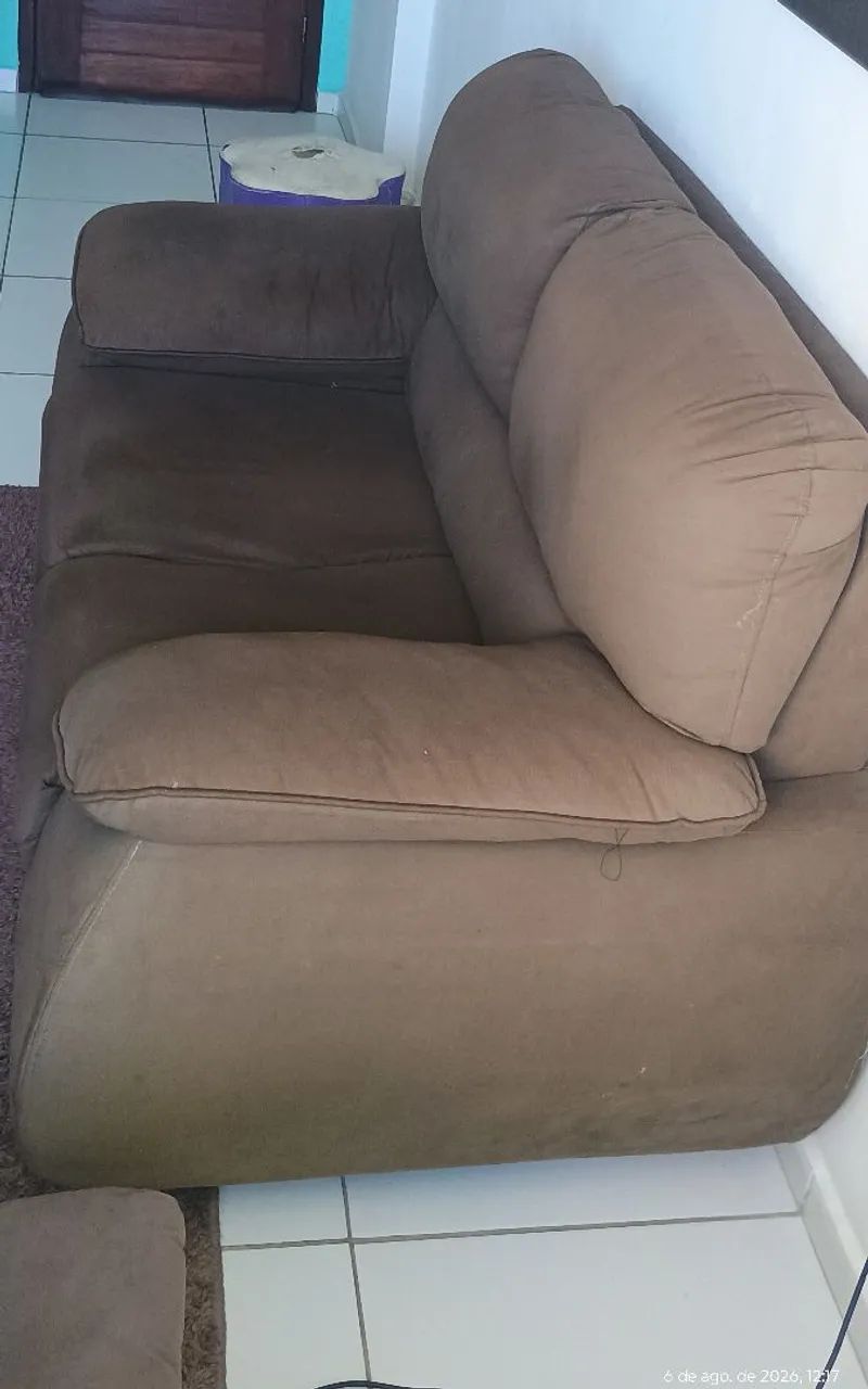 Vende-se uma sofá de 2 lugares  - Foto 2