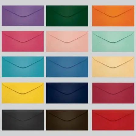 Lote  de Envelopes  coloridos para convites - Foto 3