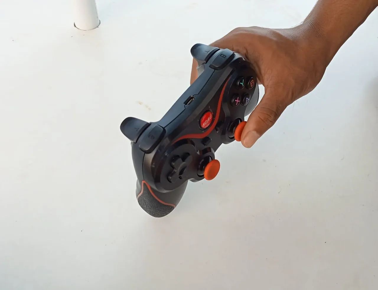 Controle Bluetooth Sem Fio para Celular e PC - Excelente Estado - Foto 4