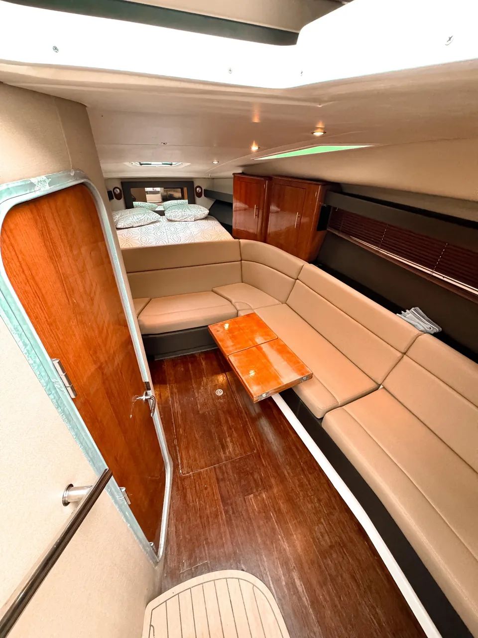 Lancha Regal 35 Sport Coupé  - Foto 12