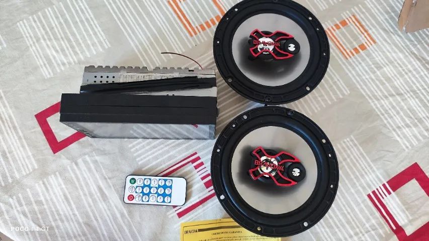 Rádio e auto falante 
