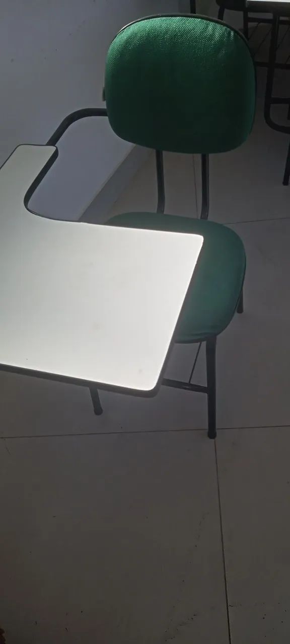 Carteira escolar (assento e mesa conjugada) - Foto 2