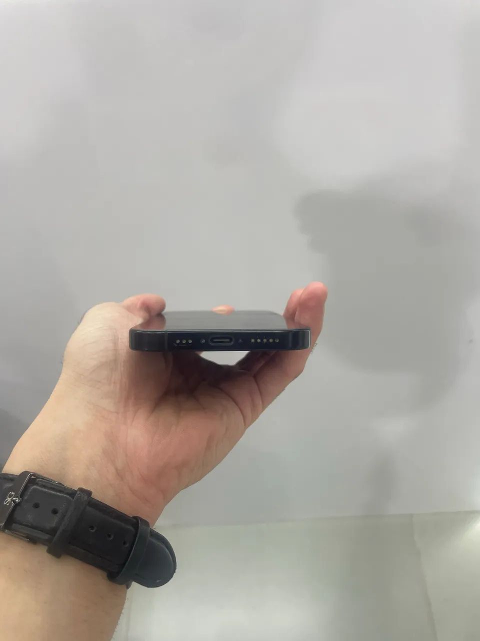 Iphone 16 pro - Foto 2