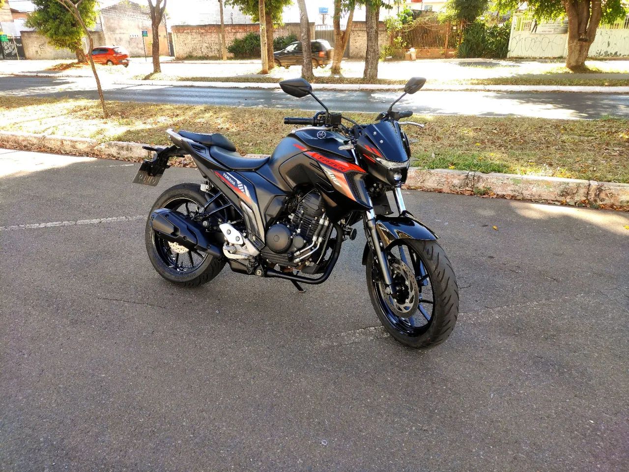 FAZER 250 