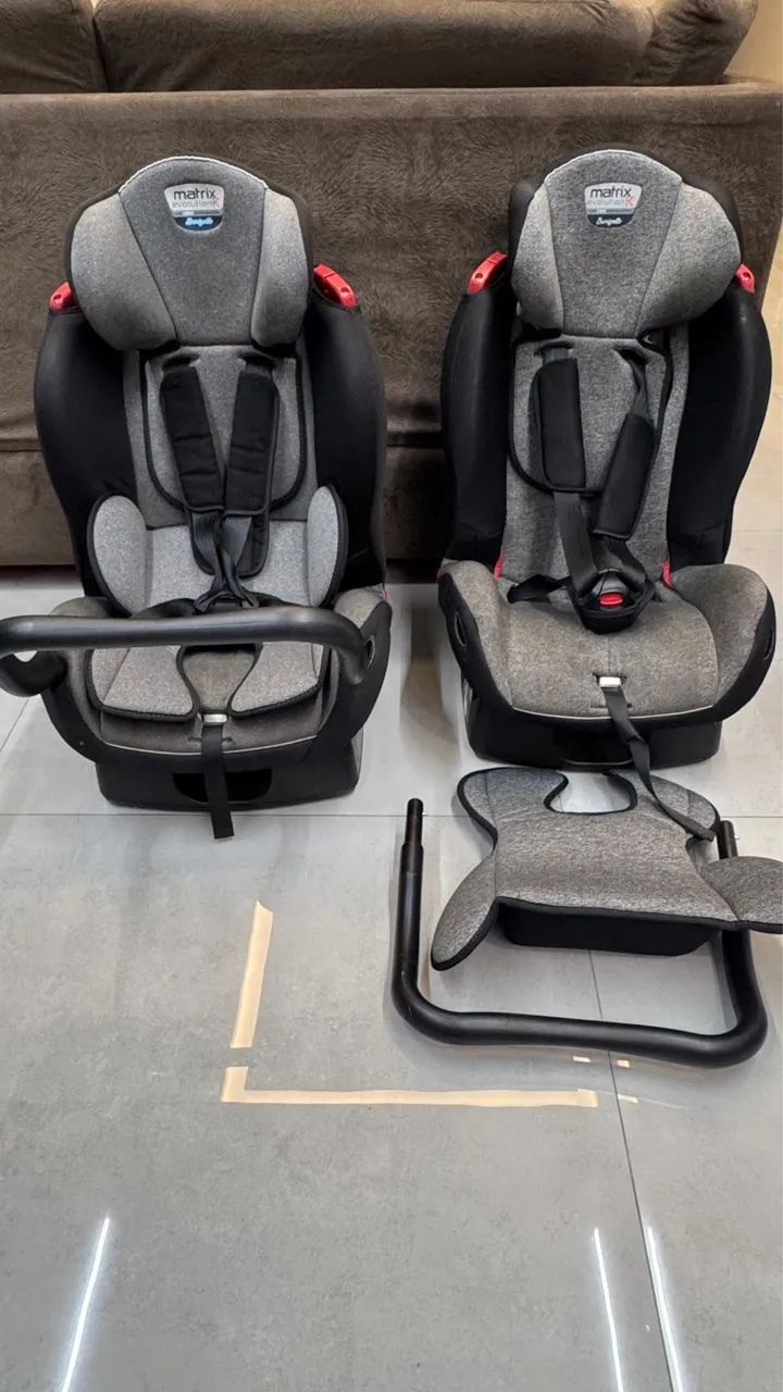 Cadeirinha infantil Burigotto 0 a 25kg para carro. - Foto 3