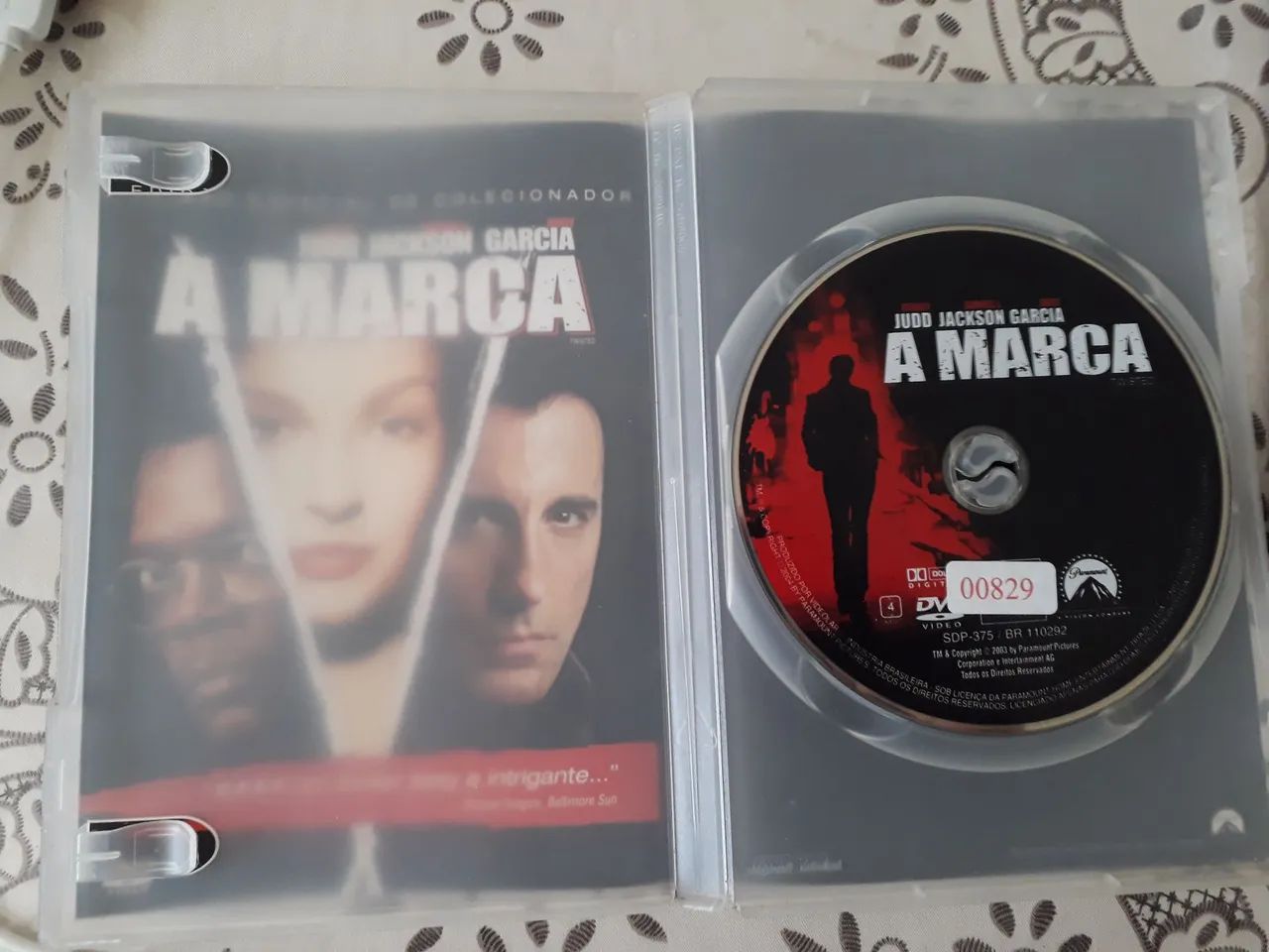 DVD A MARCA UM TRILLER SEXY E INTRIGANTE  - Foto 2