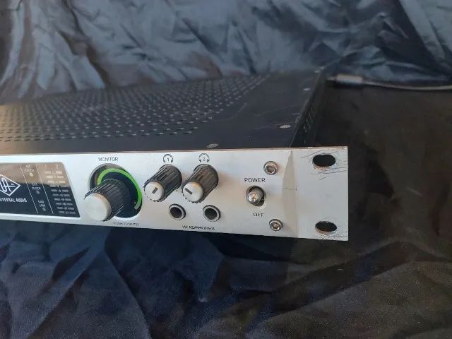 Interface Universal Audio Uad Apollo Quad Thunderbolt - Foto 3
