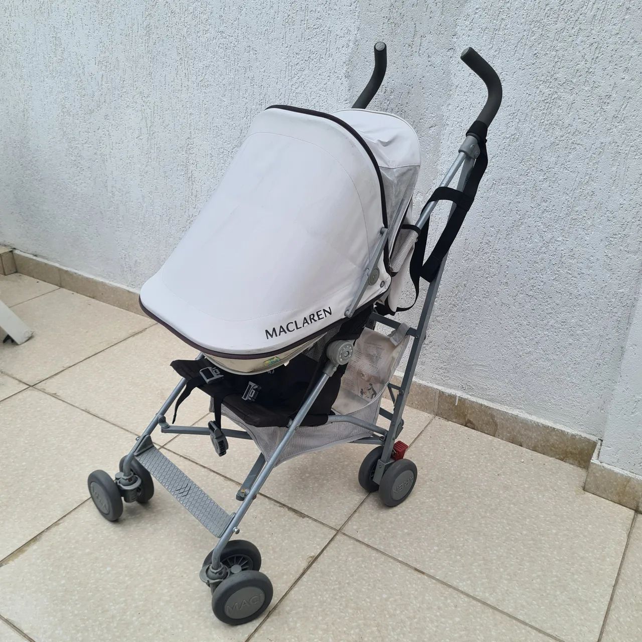 Carrinho de bebê Mclaren  - Foto 2