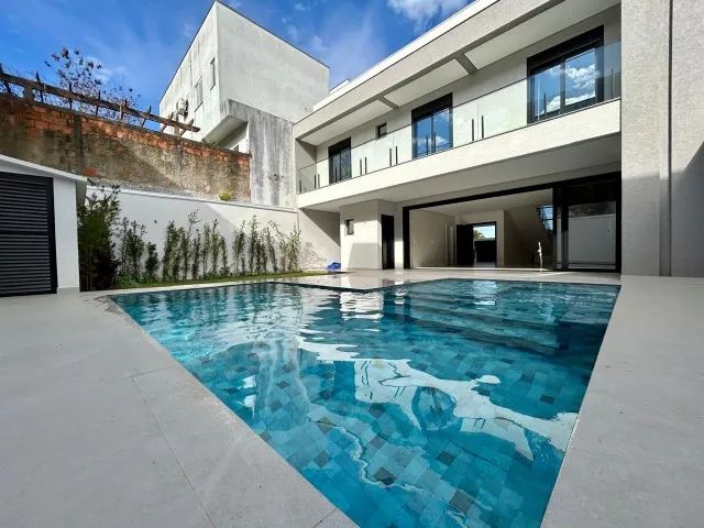 Casa Moderna com 4 Suítes e Piscina, Pertinho do Centro de Chapecó - Foto 2