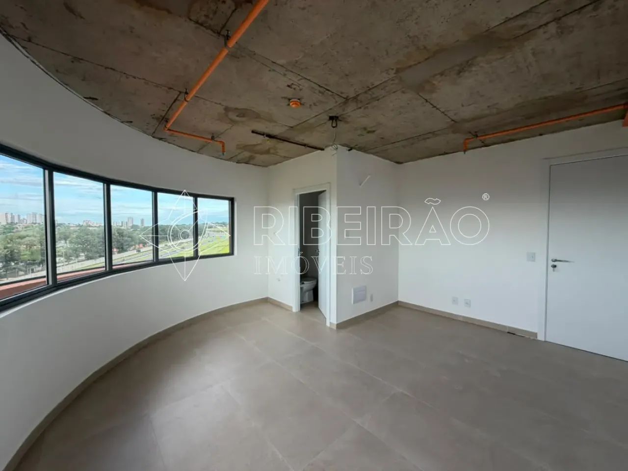 Sala comercial no edifício VOX com 27m² para locação ao lado Unimed - Foto 3