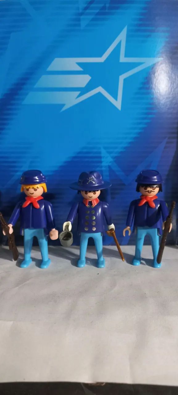 Lote de playmobil com 3 soldados da cavalaria Geabra (velho oeste faroeste)
