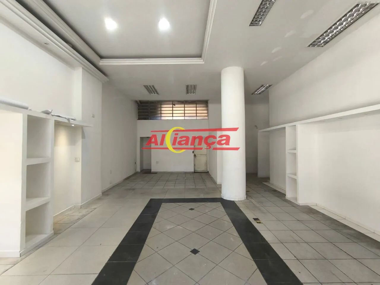 Salão para alugar com 110m² no centro comercial de Guarulhos -R$ 5.800,00 - Foto 2