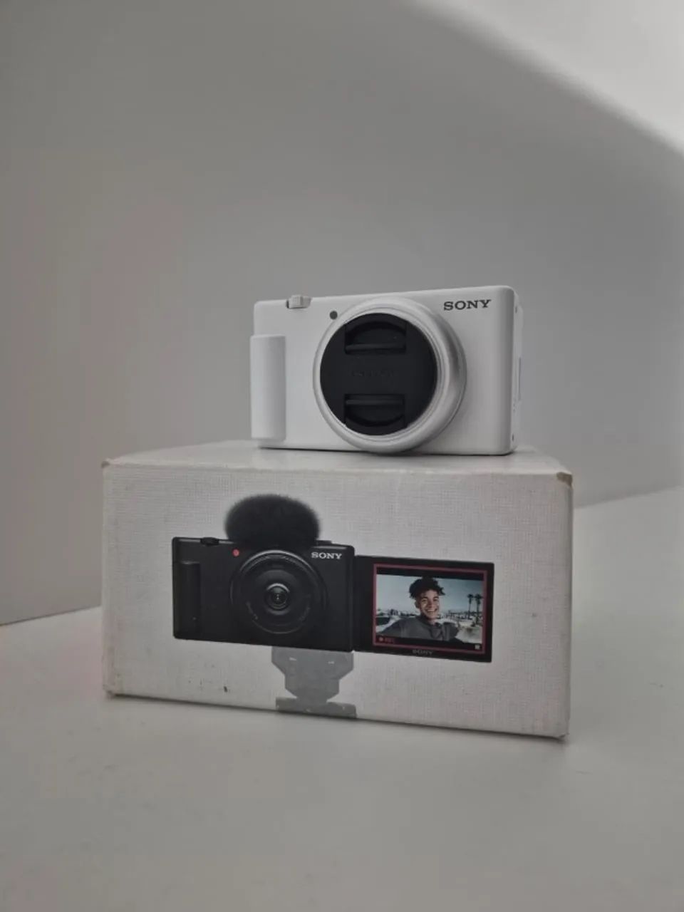 Câmera Sony ZV1F