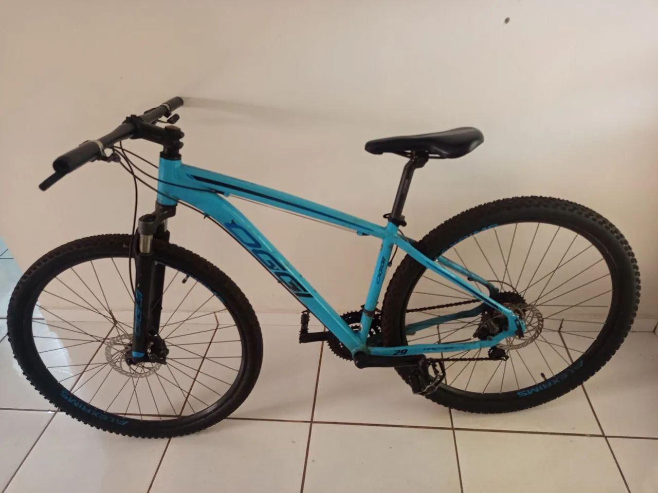 Bicicleta Oggi aro 29 seminova  - Foto 3