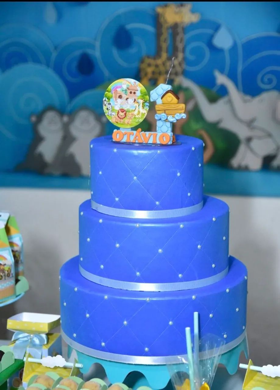 Bolo fake azul com pérolas  - Foto 2