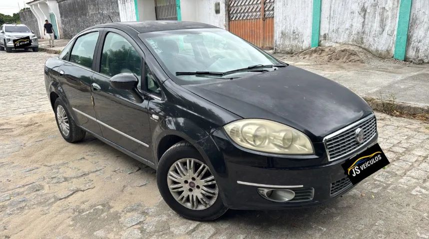Fiat Linea LINEA ESSENCE Dualogic 1.8 Flex 16V 4p 2013