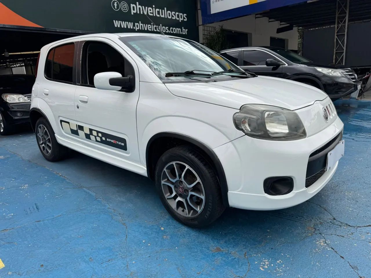 Fiat Uno Sporting 1.4 EVO Fire Flex 8V 4P 2012 - Foto 3