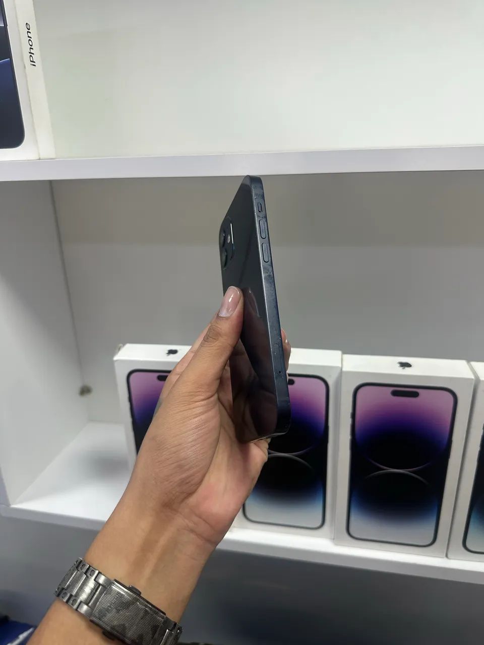 iPhone 12 64gb - preto display trocado - Foto 3
