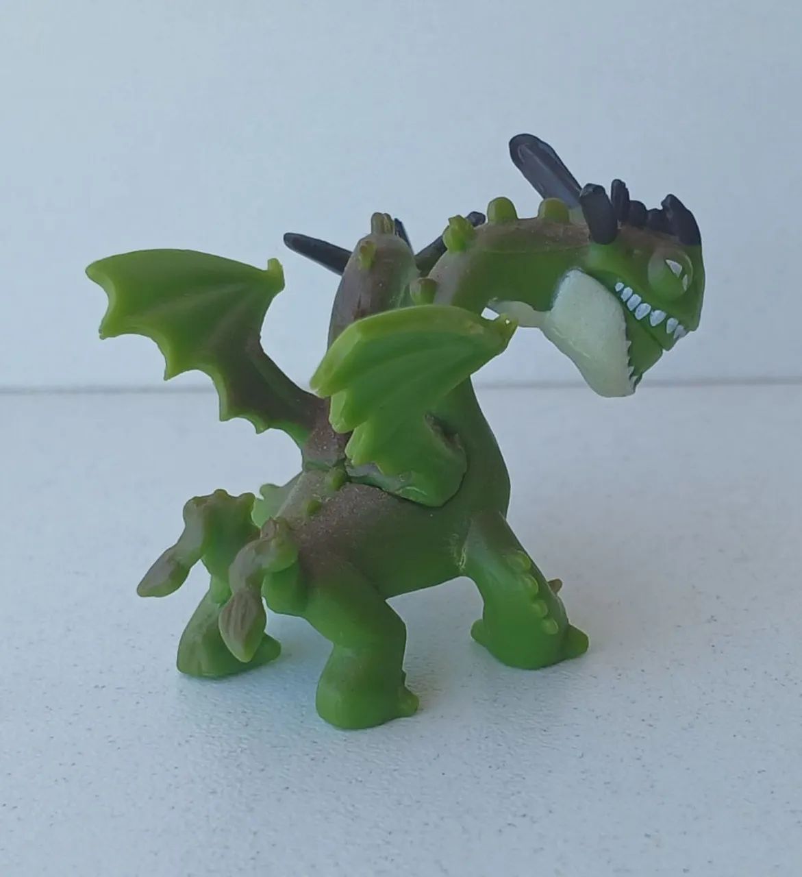 BONECO MINIATURA MINI COMO TREINAR O SEU DRAGÃO ZIPERARREPIANTE DUAS CABEÇAS 2