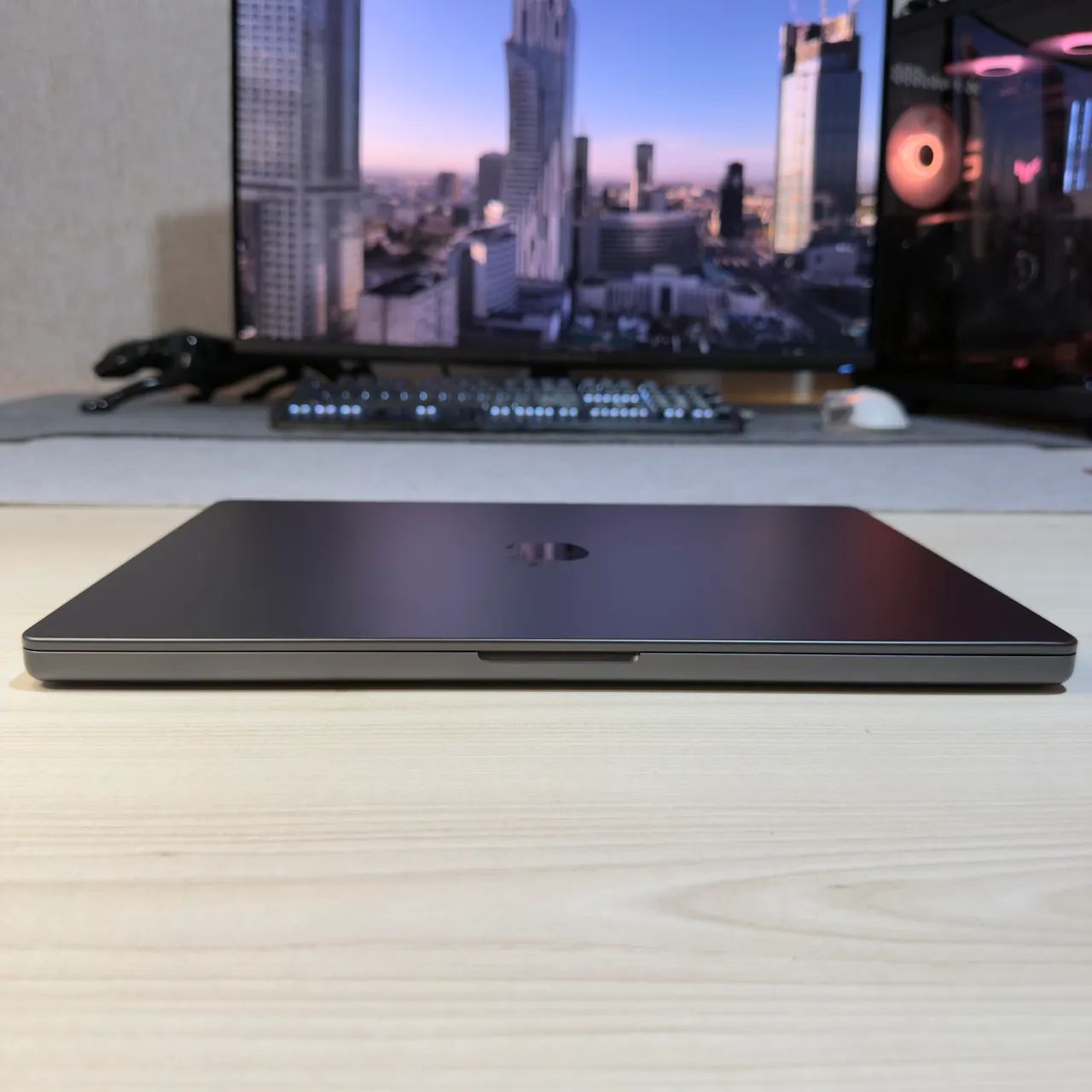 MacBook Pro 16" Apple M3 Pro 18GB RAM SSD 500GB Tela Liquid Retina XDR (Garantia)  - Foto 6