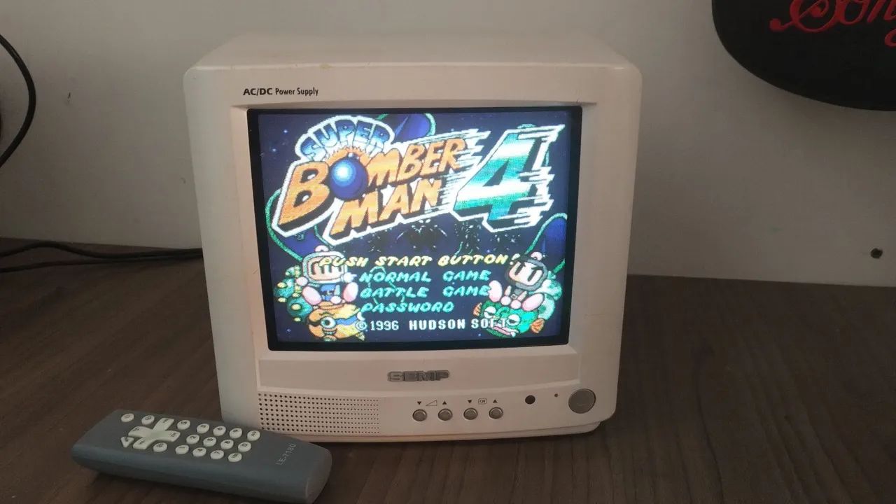 Tv de Tubo Semp 10 polegadas modelo 1030 com rádio Fm 
