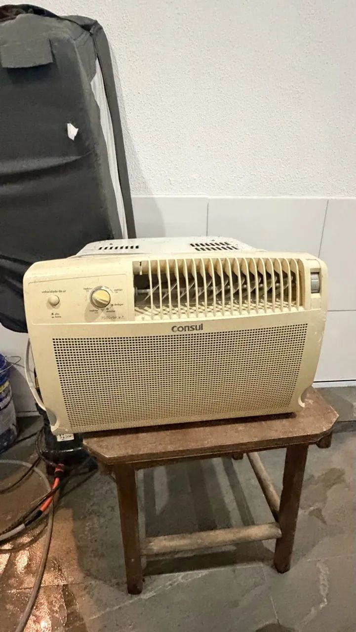 Ar de janela 7500
