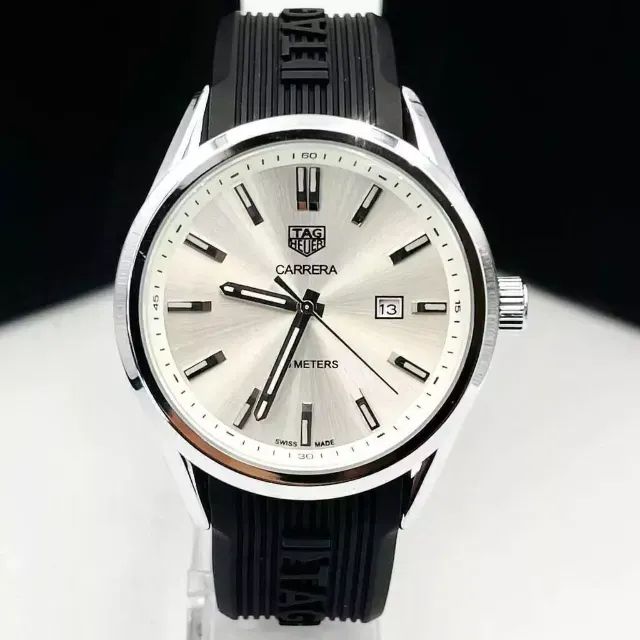 relógio o TAG Heuer Carrera