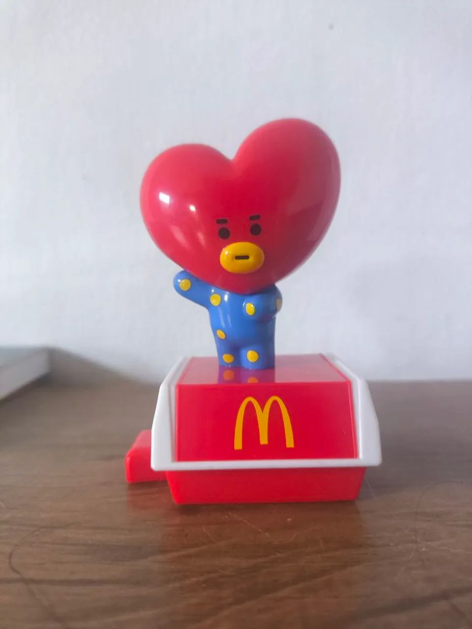 BT21 Tata - Mc Donald's 