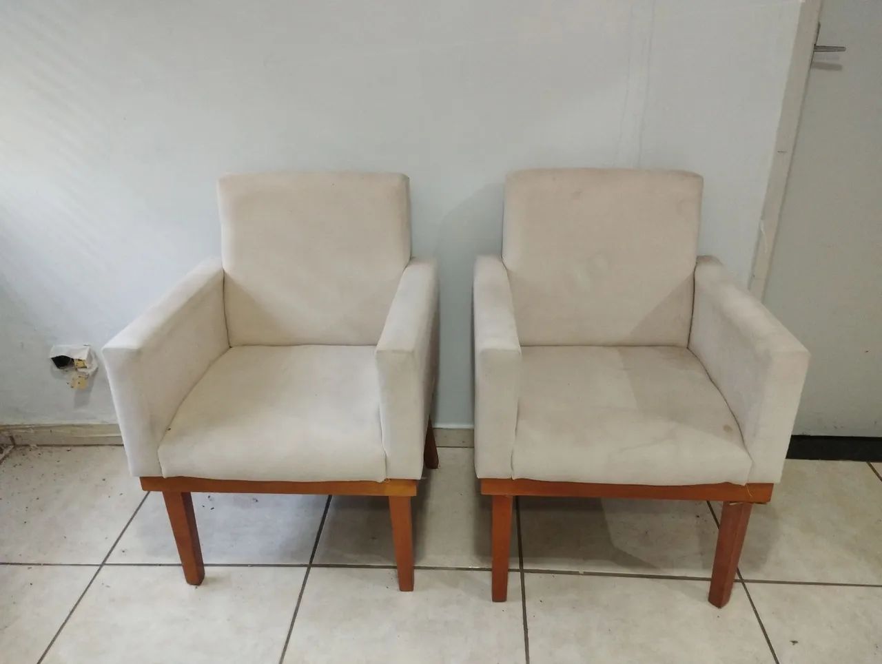Poltrona cadeira para recepção de escritório. - Foto 2