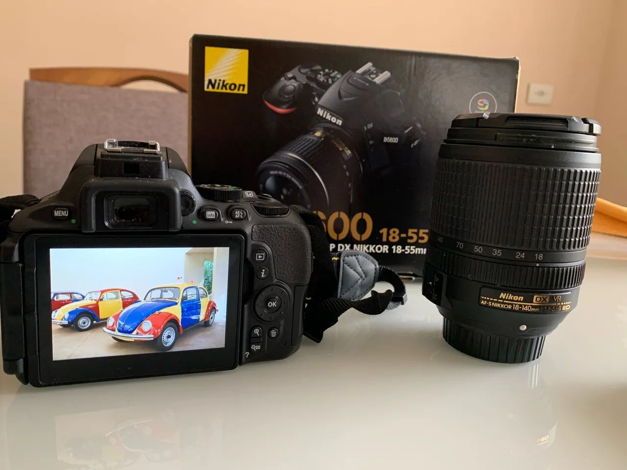 Câmera DSLR Nikon D5600  - Foto 4