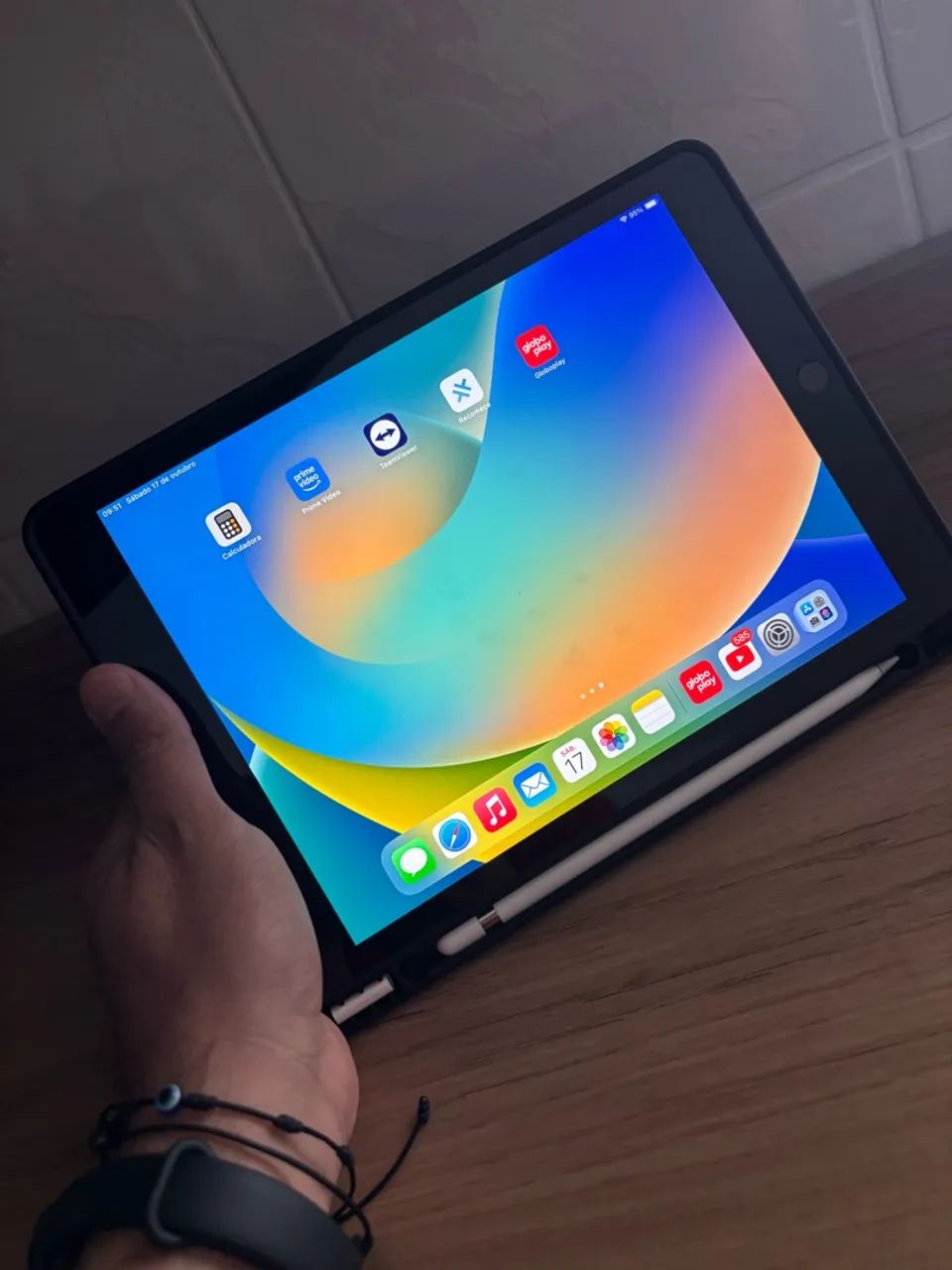 iPad 7ª geração, 128 GB + Apple Pencil