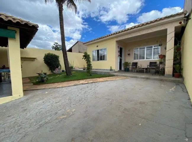 Linda casa com lazer Vicente Pires 
